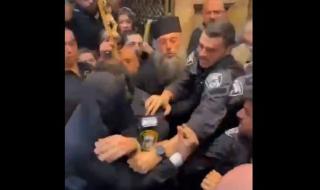 قوات الاحتلال تعتقل حارس القنصل اليوناني من كنيسة القيامة خلال الاحتفال بـ «سبت النور» بالقدس