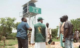 مركز الملك سلمان للإغاثة يدشن مشروع حفر 6 آبار تعمل بالطاقة الشمسية في نيجيريا
