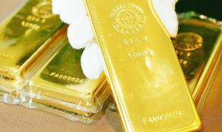الذهب حبيس نطاق ضيق مع تقييم موعد خفض الفائدة