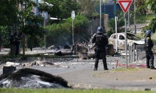 إحتجاجات عنيفة وأعمال شغب في كاليدونيا الجديدة مناهضة للتواجد الفرنسي