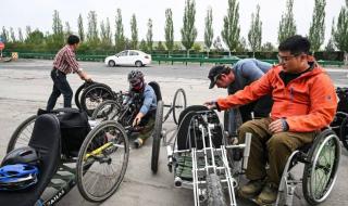 دراجات جديدة للمعوّقين في الصين