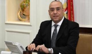 وزير الإسكان يتابع موقف محطات الصرف الصحى وإعادة استخدامها
