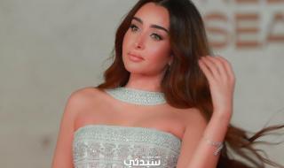 تسريحات
شعر
النجمات
في
افتتاح
مهرجان
البحر
الأحمر
2025..
أناقة
لافتة
تبرز
الملامح
وتخطف
الأنظار