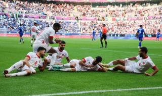 «النشامى»
      يرعب
      «الأزرق»
      بتأهل
      وثلاثة
      أهداف
      و19
      تسديدة