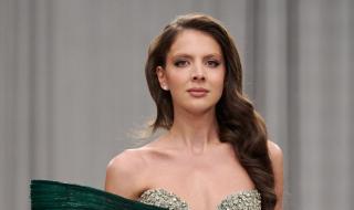 8
أفكار
مكياج
لليلة
رأس
السنة
2026
تمزج
بين
النعومة
والجاذبية
لإطلالة
لا
تنسى