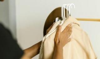 عايزة
30
ألف
جنيه
شوبنج..
سيدة
تطالب
زوجها
بنفقة
ملابس
بعد
7
أشهر
زواج