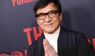 جاكي شان يبكي بسبب طفل فلسطيني ويدعو لإنهاء معاناة غزة