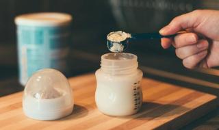 ما
      هي
      مادة
      السيريوليد
      التي
      تسببت
      بسحب
      حليب
      نستله
      ولماذا
      تُصنف
      كأحد
      أخطر
      السموم؟