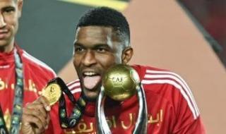 شبح
تكرار
سيناريو
موديست
وجراديشار
يُخيم
على
الأهلى
فى
ملف
المهاجم
الأجنبى