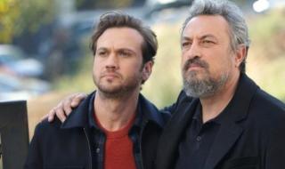 لقاء مرتقب بعد نجاحات سابقة: آراس بولوت وأونور سايلاك يجتمعان في مسلسل جديد