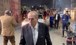 منير
مكرم
يحتفل
بخطوبة
ابنه
بعد
10
أيام
من
زفاف
ابنته