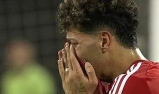 إمام
عاشور
يعتذر
للأهلى
وجماهيره:
عندي
دور
برد
جامد
وأخطأت
بحسن
نية