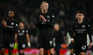 توتنهام
      يفرض
      التعادل
      على
      مانشستر
      سيتي
      ويمنح
      أرسنال
      دفعة
      كبيرة