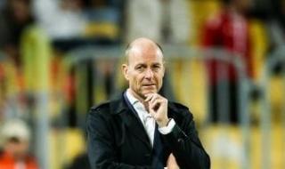 موعد
المؤتمر
الصحفي
لـ«توروب
والشناوي»
قبل
لقاء
الأهلي
وشبيبة
القبائل