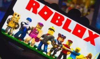 داخل
عالم
روبلوكس..
خبراء
يكشفون
تهديدات
سيبرانية
وسلوكية
تؤثر
على
الأطفال