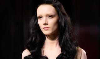 أفضل
حيل
العناية
بالشعر
التالف
وإصلاحه
من
أول
أسبوع
..
إليكِ
خطة
إنقاذ
مكثفة