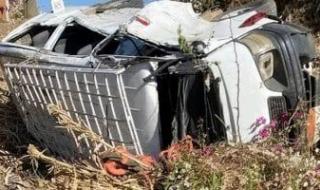 إصابة
3
أشخاص
فى
حادث
انقلاب
سيارة
على
طريق
أسيوط
الغربى