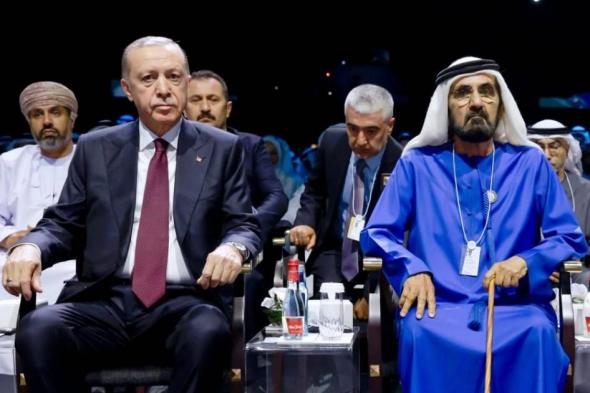 محمد بن راشد يلتقي الرئيس التركي ويشهد جلسته الرئيسية خلال القمة العالمية للحكومات