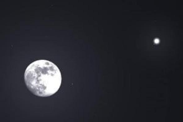 ناسا تتعاون مع نيكون لوضع "كاميرا بدون مرآة" على سطح القمر