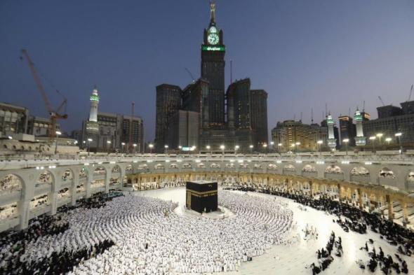 التجديد لعدد من أئمة المسجد الحرام والمسجد النبوي