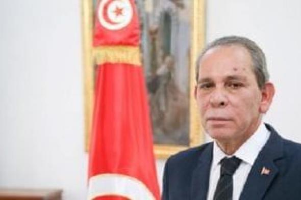رئيس الحكومة التونسية يؤكد ضرورة تحسين المناخ الاستثمارى فى بلاده