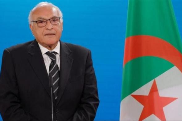 الخارجية الجزائرية: عطاف يصل إثيوبيا للمشاركة في المجلس التنفيذي للاتحاد الأفريقياليوم الخميس، 14 مارس 2024 08:16 مـ   منذ 13 دقيقة