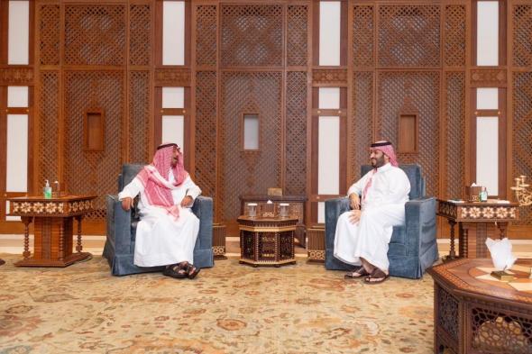 ولي العهد يبحث سبل تعزيز التعاون الثنائي مع رئيس مجلس الوزراء الكويتي