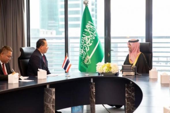 وزير الشؤون البلدية يبحث الفرص الاستثمارية والتجارية مع سفير تايلند في الرياض