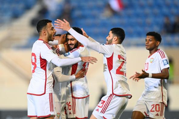 "أقنع وفاز".. الأبيض الإماراتي يتأهل إلى الدور الثالث في تصفيات المونديال