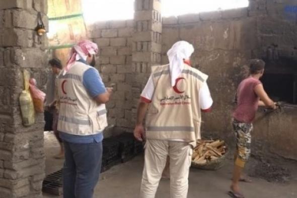 "الهلال الأحمر الإماراتي" تدشن حملة دعم المخابز الخيرية في عدد من مديريات محافظة حضرموت