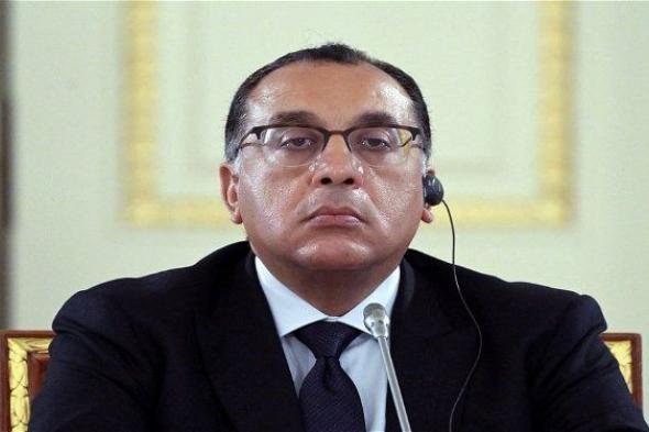 استقالة الحكومة في مصر .. مصدر مطلع يكشف عن رئيس الوزراء القادم