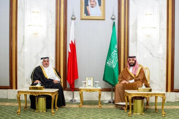 الأمير محمد بن سلمان يستقبل ولي عهد البحرين بقصر الصفا في مكة المكرمة