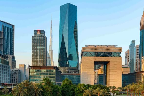 «لونيت» و«العليان» تستحوذان على 49% من برج «آي سي دي بروكفيلد بليس» في دبي