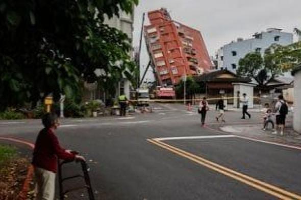دمار المبانى وقطع الكهرباء.. آثار زلزال هوالين في تايوان