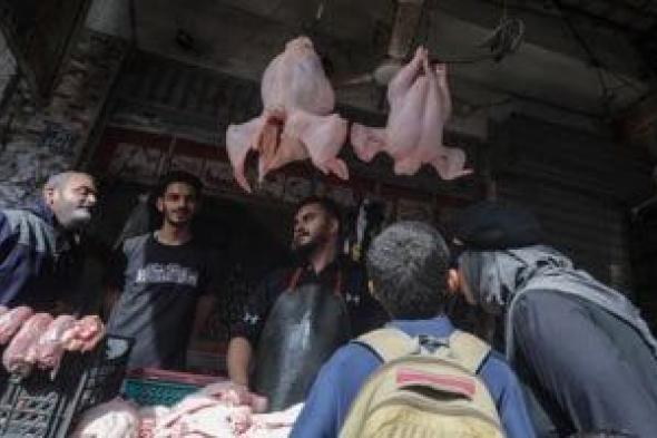 أسوق مخيم النصيرات في غزة تستقبل عيد الفطر