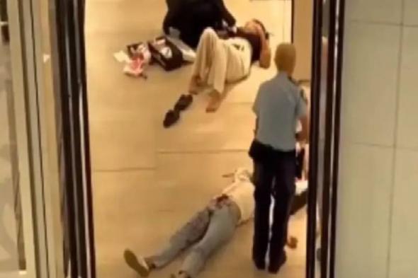 فزع في سيدني.. مهاجم بسكين يقتل 5 في مركز تسوق