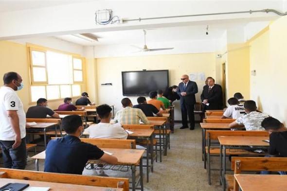 تحرك برلماني عاجل بسبب تدريس التسامح مع المثلية في مدرسة بالقاهرة