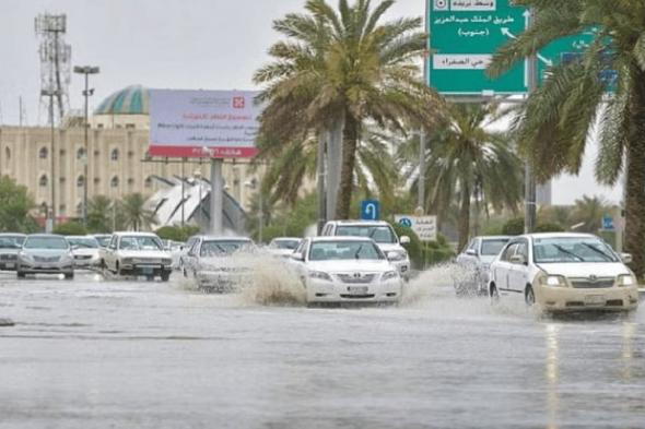 المرور: القيادة الآمنة أثناء المطر تساهم في تجنب الحوادث