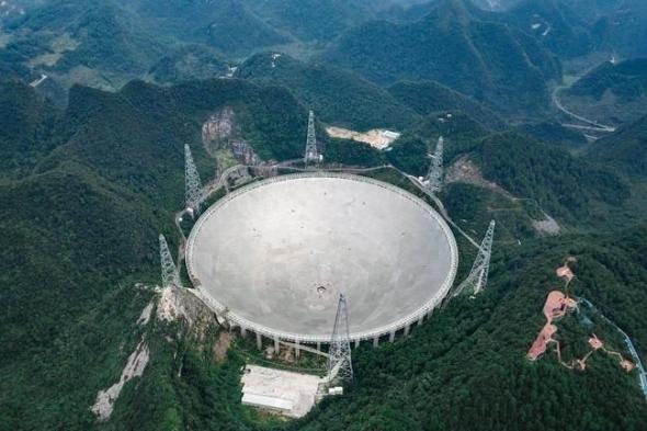تلسكوب «فاست» الصيني يكتشف أكثر من 900 نجم نابض
