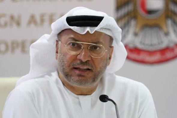قرقاش: اتصالات رئيس الدولة بالقادة العرب تتركز حول تغليب الحكمة وتبني الدبلوماسية لوقف التصعيد