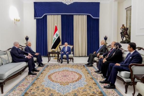 رئيس الجمهورية العراقى يستقبل وزير الموارد المائية والري المصرياليوم الأحد، 28 أبريل 2024 02:50 مـ   منذ 33 دقيقة