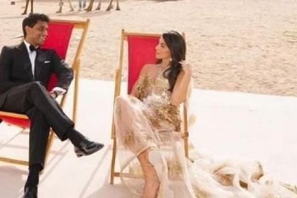 لفت أنظار العالم.. من هو الملياردير الذي أقام حفل زفافه بالأهرامات