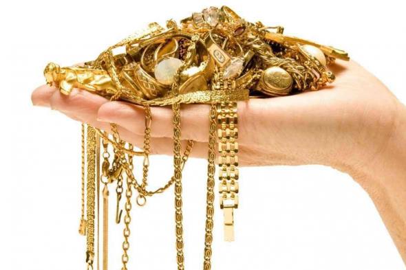 جرام الذهب تراجع 20 جنيه الان في الصاغة