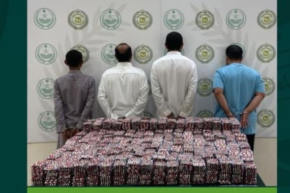الرياض ونجران.. ضبط 6 مخالفين بتهمة ترويج المخدرات