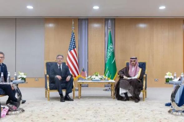 وزير الخارجية السعودي يلتقي نظيره الأمريكي لبحث التطورات في غزة