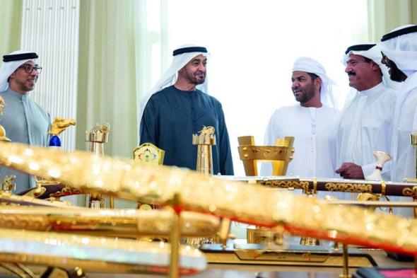 رئيس الدولة: الاستثمار في الشباب المؤهل أولوية رئيسة في رؤية الإمارات التنموية
