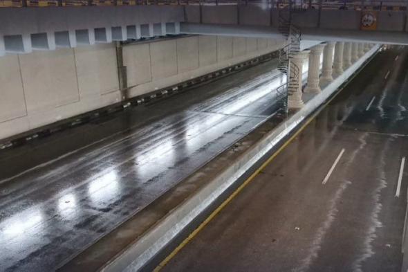 إغلاق انفاق طريق الملك فهد بالدمام احترازياً بسبب الأمطار الغزيرة