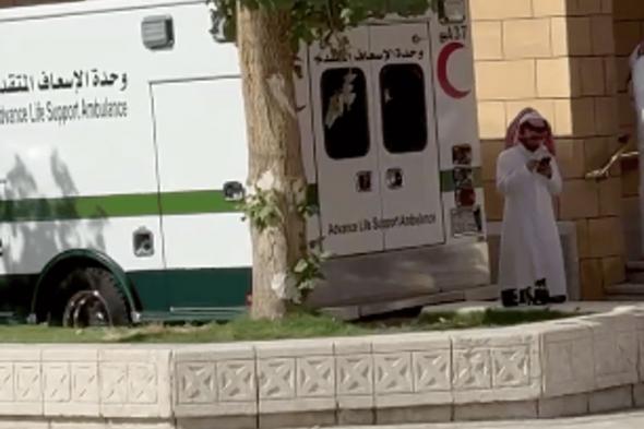 شاهد.. وصول جثمان الأمير الراحل ⁧بدر بن عبدالمحسن⁩ إلى جامع الإمام تركي