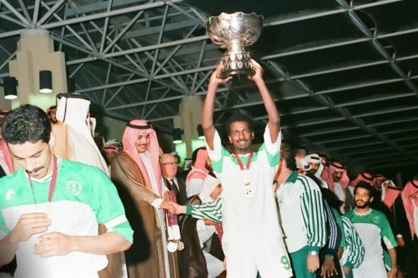 السعوديون متعطشون لعودة منتخباتهم الوطنية للبطولات القارية والتنافس على العالمية