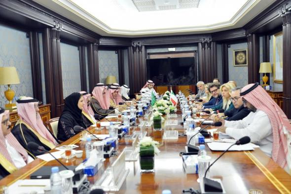 لجنة الصداقة البرلمانية السعودية الإيطالية بـ«الشورى» تجتمع مع نظيرتها في البرلمان الإيطالي